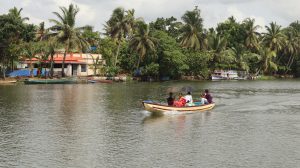 Vembanad Lake-Magical beauty of Alleppey backwaters